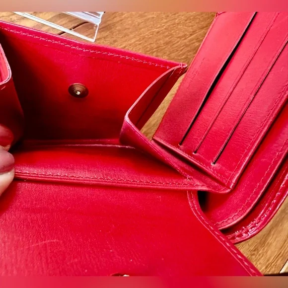 Louis Vuitton ScarletRed Epi Leather Wallet MI0975 - Picture 14 of 16